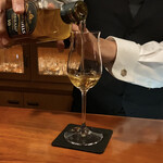 バー ウダ - ストレートがオススメです