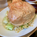 中華飯店 キンサン - こぼれ蟹レタス炒飯