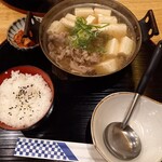Shijimi Takiniku Kuniki - 肉豆腐定食800円税込み
