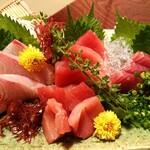 炭火海鮮 三心 - 本日のオススメ鮮魚三点1500円