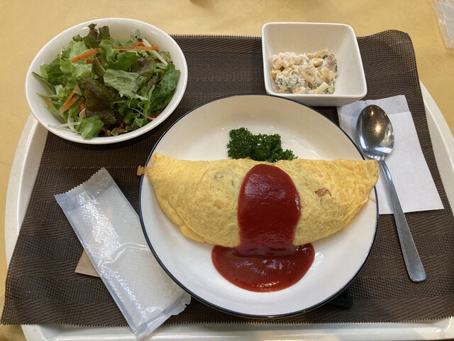 シンプルなオムライス By Coronula 66 Kitchen 大森店 旧店名 アップルツリー 大森 洋食 食べログ