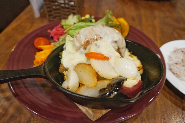 メリー バッジ Merry Badge 岐阜市その他 カフェ ネット予約可 食べログ