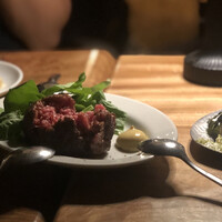 カルネジーオ イースト - 