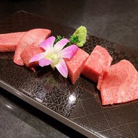 仙台牛焼肉 花牛 - 