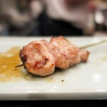 鳥田中 - のの字の打ち方で、むっちゃジューシーな首肉