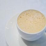 シャトー　ラ・パルム・ドール - 海老のスープ