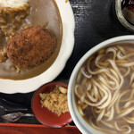 瀧の家 - ランチ　コロッケカレーセットで、うどん（温）をチョイス