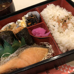 Ni Matsubara - お弁当