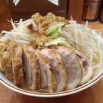 豚山 大塚店 - 豚ダブル1130円+肉カス50円ニンニク野菜アブラ
