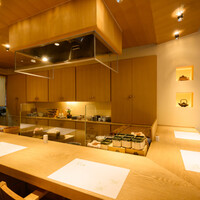 和三條 かた岡 - 