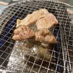 立食焼肉 一穂 - 