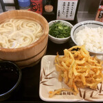 丸亀製麺 - 釜揚げうどん(並)＋野菜かき揚げ＋天丼用ごはん　¥290+140+140-