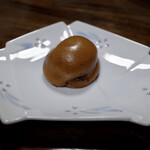 みかどやまんじゅう店 - 上品な甘さで後引く美味しさです♪