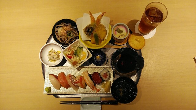 ろ組さんが 和食ランチを始められました O By 越前市のちょうさん ろ組 高木中央店 まつもと町屋 ろばた焼き 食べログ ろ組さんが 和食ランチを始められました O By 越前市のちょうさん ろ組 高木中央店 まつもと町屋 ろばた焼き 食べログ