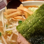 会津ラーメン 和 - 濃厚醤油＋モヤシ