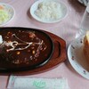 Leaf - 料理写真:ハンバーグセット(￥1180)。柔らかく、ソースが非常に美味しかったです！