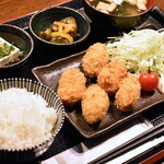 Fried oyster set meal