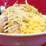 ラーメン二郎 - ラーメン小＋ニンニク多め＋青ネギ