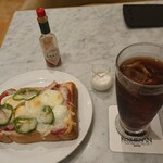珈琲館 - ピザ風トーストセット