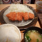 揚げ物と酒菜 幸喜 - ヒレカツ1250円