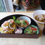 カフェ コスモス - コスモスランチ（ドリンク付き1000円）