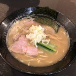 麺屋 うえまつ - 特製あっさりとんこつ（並）