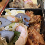 くわせ屋 - トマトの唐揚・さつま芋の寄せ豆腐・海老と蓮根ゴーヤの春巻