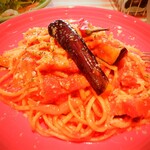 ロッソペペロンチーノ - 店名ともなっているロッソ(赤)ペペロンチーノ(唐辛子)がドン！と