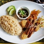 魚沼茶房 - 「車麩のカツと玄米ごはんプレート」です（7/13UP）