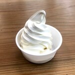 道の駅 賤母 レストラン - 料理写真:生乳ソフトクリーム