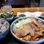 良膳 - 豚生姜焼き