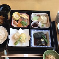 京懐石とゆば料理 松山閣 JR京都伊勢丹店 - 