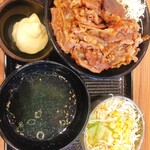 カルビ丼とスン豆腐専門店 韓丼 - 