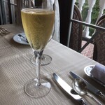 山手十番館 レストラン＆カフェ - ノンアルスパークリング