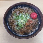 天六うどん - かけそば220円＋梅干し50円