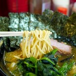 家系ラーメン とらきち家 - 