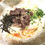 うどん蔵ふじたや - 名物・肉釜玉