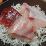 旬彩 なごみ - しらすと海鮮丼