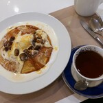 アトリエコータ - 和栗のスフレパンケーキ