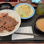 Matsuya - 牛ステーキ丼・サラダセット　850円