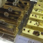 アトリエコータ - ケーキショーケース