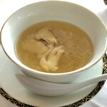 銀座アスター - フカヒレと松茸のスープ