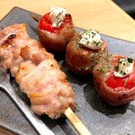 Torimitsukuni - せせり・トマトの豚巻きチーズ