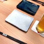 Torimitsukuni - 取り皿も素敵。