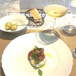 La Brianza - この日はシェフがワインも選んで下さりました。カリフォルニアの樽熟成シャルドネ。落ち着いた印象の白ワイン、どのお皿にも合いそうなオールラウンドなおいしさ。口当たり良くて、飲み過ぎちゃいそうなタイプ♪