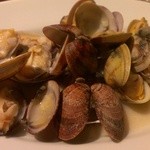 ハイボールバー　サニーサイド1923 - あさりのウィスキー蒸し＠６８０