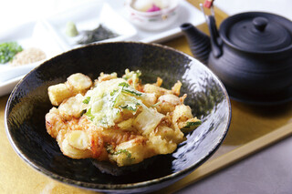 ラウンジ kinkei - コンソメスープかき揚げ丼