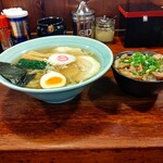 Menya Souki - 【2020.10.13(火)】しょうゆラーメン(並盛・150g)750円＋チャーシューめし300円