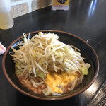 Golden Five Noodle - トマトラーメンS(800円)+チーズ(100円)