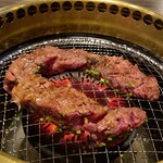 焼肉えびす家 - 映えりんちょすハラミ